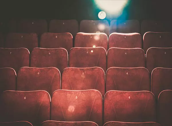 EES-theatre-web2024-05
